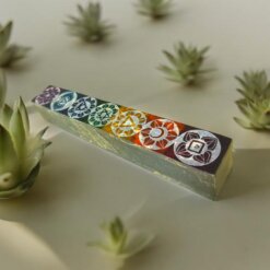 Caja quemador piedra 26 5x4 5cm 7 Chakras - NO9906