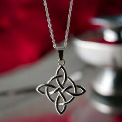 Colgante Acero Gris Nudo Brujas 290 -06