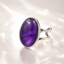 Anillo mineral Ajustable de Acero Inoxidable plateado con Amatista